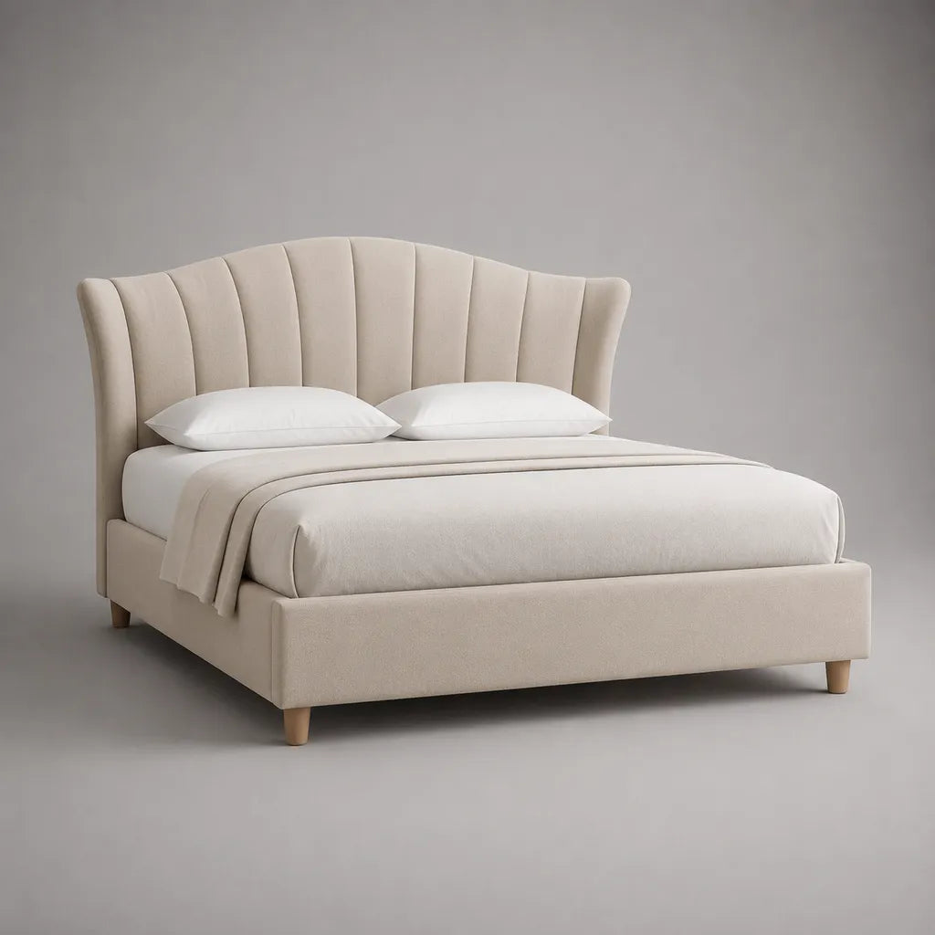 Polsterbett 160 x 200 cm mit Lattenrost, geschwungenem Kopfteil und Chenille-Stoffbezug, Beige